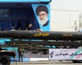 Ballistische Raketen wie die iranische Khalij Fars bedrohen den Schiffsverkehr im Roten Meer. Foto: AMDC