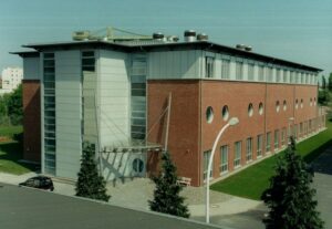 Heute steht das Taktikzentrum der Marine für moderne Ausbildung auf höchstem Niveau, Foto: Bw