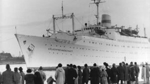 The "Völkerfreundschaft" will now be scrapped after all. Picture: Federal Archives