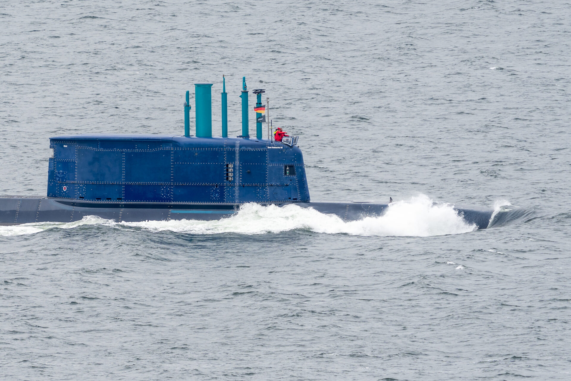 Initial system tests were carried out north-west of Kiel lighthouse