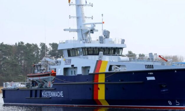 Peene shipyard delivers customs vessel