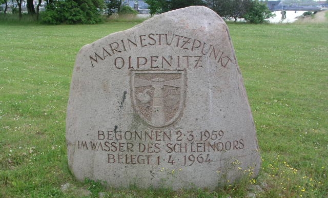 Erinnerungsstein, Foto: Bw/ MStPkt Olpenitz