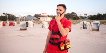 Immer erreichbar dank Digitalfunk, Foto: DLRG