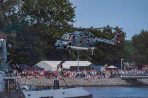Naval helicopter in operational manoeuvre. Daniel Angres
