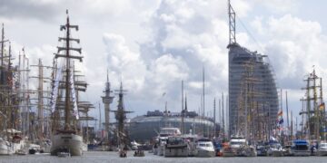 Maritime festival SAiL in Bremerhaven, Image: Erlebnis Bremerhaven/Heinrich Hecht