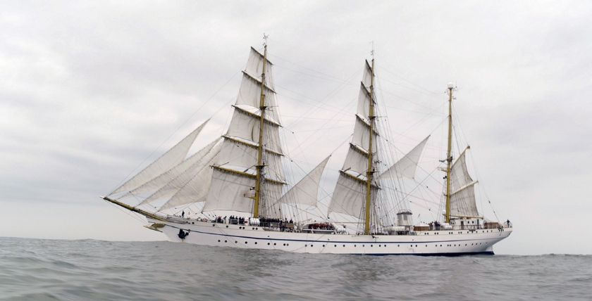 The German Armed Forces' training sailing ship "Gorch Fock" off the Isle of Lewis (north coast of Scotland). Photo: HR/Martin Sündermann