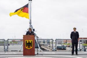 Change of command on the frigate "Rheinland-Pfalz", Photo: Bundeswehr/Leon Rodewald