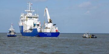 Research vessel MV "Geosea". Photo: DoD Netherlands