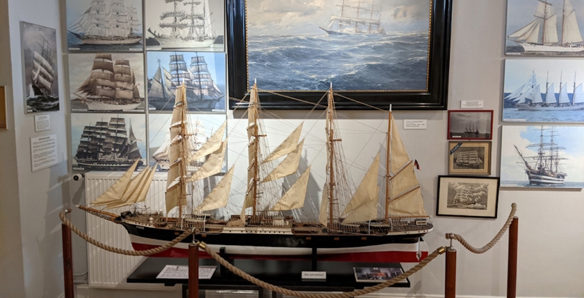 Model of the Pamir, photo: Andreas von Klewitz