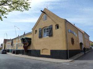 The eye-catcher is the recessed ship's stern Photo: Andreas von Klewitz