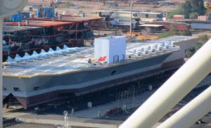 Im April 2014 tauchten erstmals Fotos auf, die den Bau einer Flugzeugträger-Attrappe auf einer iranischen Werft zeigten, Foto: iranische Sozialmedien