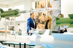 Cooperation agreement between the Bundeswehr University Munich and Diehl Defence, Photo: Diehl Defence