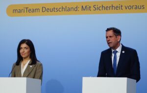 Federal Minister of Economics Katherina Reiche and Minister President Olaf Liess. Photo: hsc