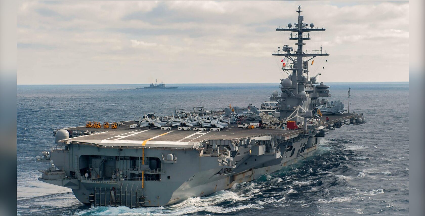 Photo: US carrier George W Bush US Navy