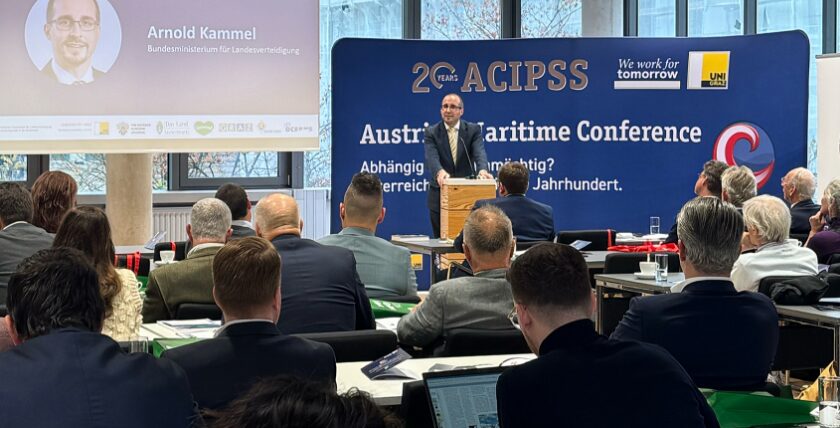 Photo: Arnold Kammel, Secretary General of the Austrian Ministry of Defence, Adrian Neumann