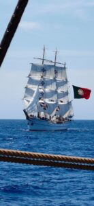 Gorch Fock auf Bermuda und Begegnung mit der Sagres Foto Deutsche Marine
