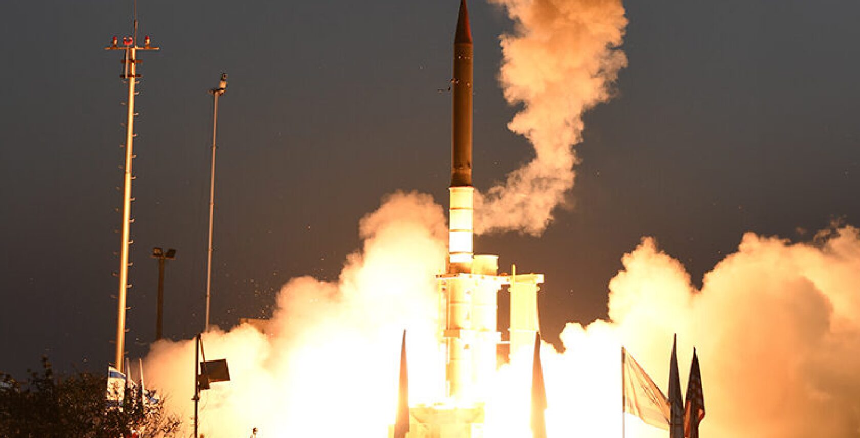 Foto: Start eines Arrow-3-Flugkörpers. Boeing/IAI