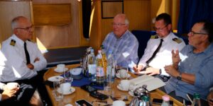 Navy Talks auf Barkasse „Marine1“ Foto: hsc