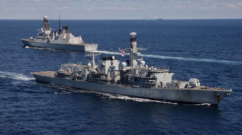 HMS „Iron Duke“ (F234) und HMS „Richmond“ (F239). Foto: Royal Navy