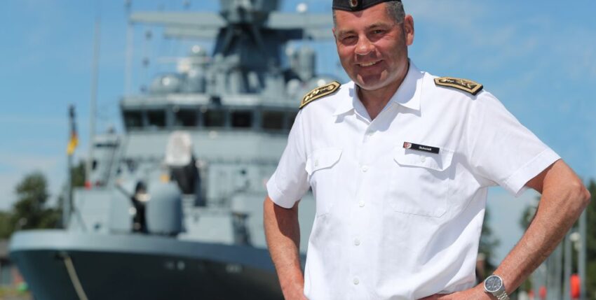 15 Jahre 1. Korvettengeschwader, Stabsbootsmann Roland Schmidt