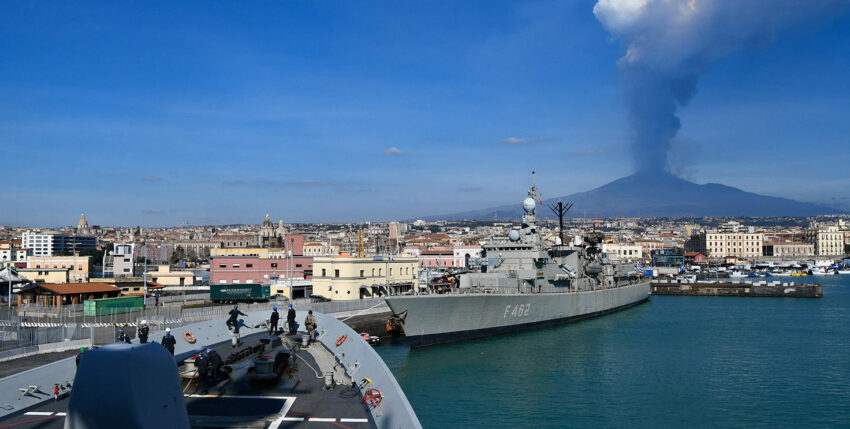 Participants of Dynamic Manta in the harbour of Catania