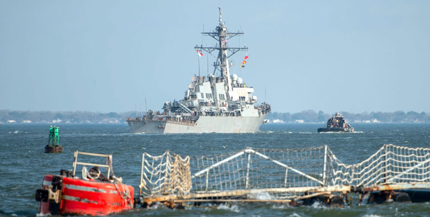 USS Arleigh Burke Prepares for Home Port Shift to Rota USS Arleigh Burke auslaufend Norfolk
