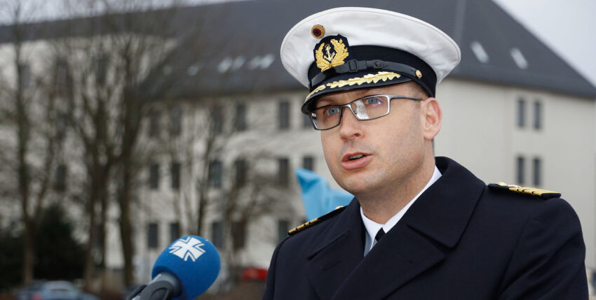 21-03-29 Unterstützungsgeschwader 1 mfo Fregattenkapitän Uwe Lahl