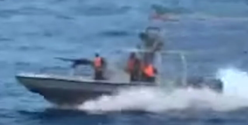 Iranisches Speedboot im Jahr 2020
