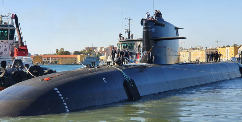 Stolzes U-Boot im Wasser