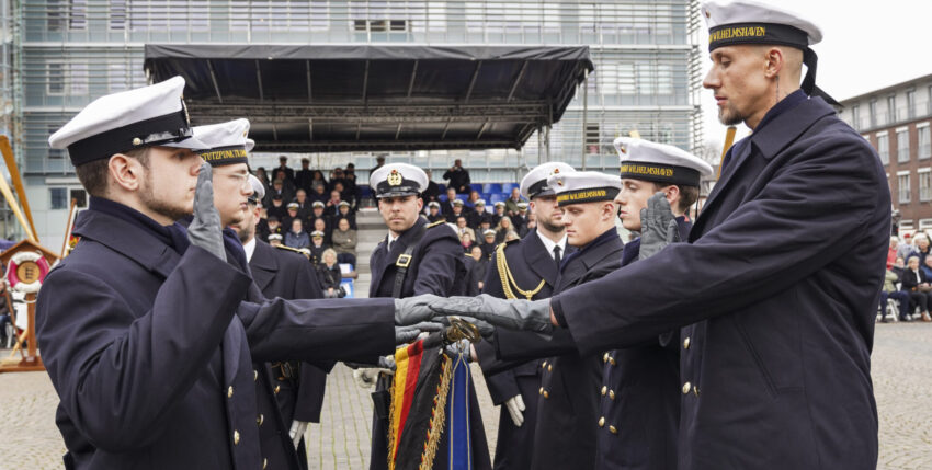 Foto: Verteidigung/Gelöbnis. WHV