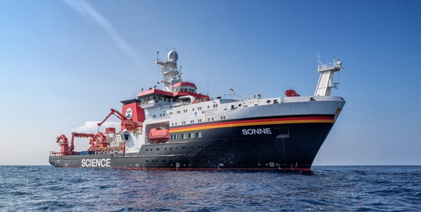 Tiefseeforschungsschiff SONNE, 2350 Tonnen. Foto: IOW/R. Prien