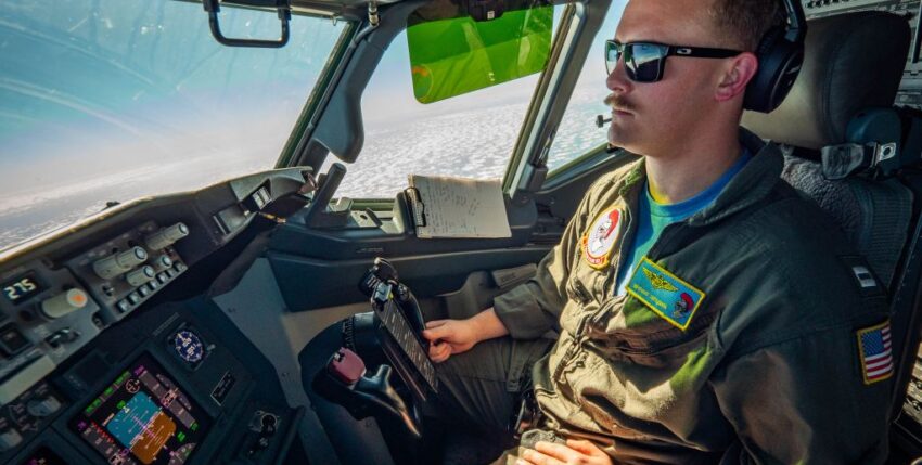 Cockpitview Boeing P 8 Poseidon USN Austin Ingram
