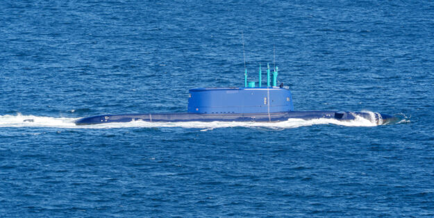 INS Drakon der Dolphin-II-Klasse bei Probefahrten in der Kieler Bucht. Foto: Michael Nitz, Naval Press Service