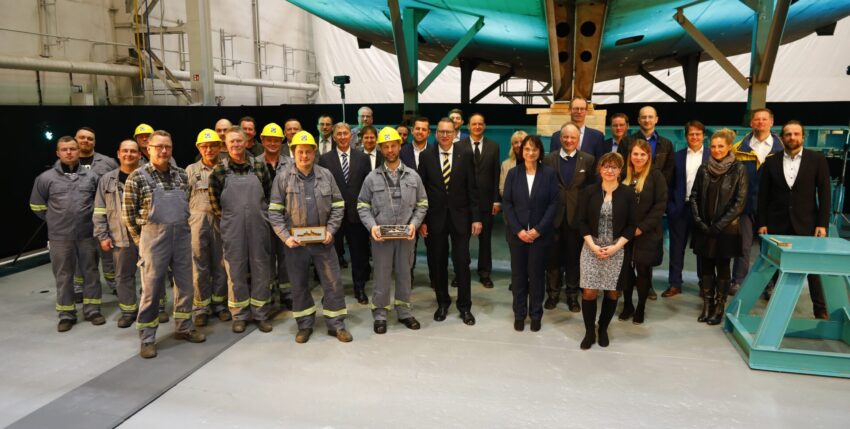 Keel laying K130 boat 10_Team of the Peene shipyard in Wolgast