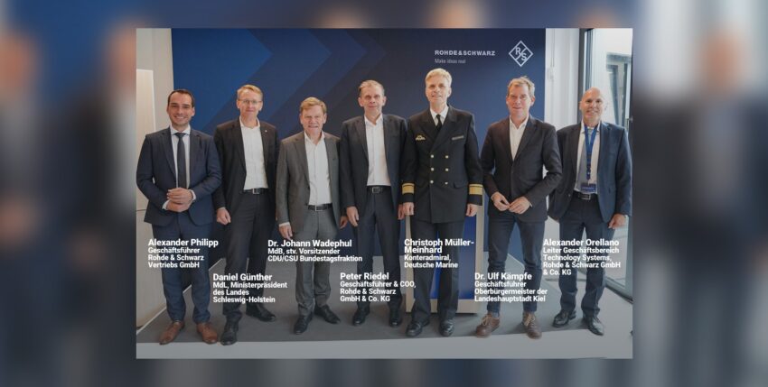 Freuten sich gemeinsam über die gelungene Rohde & Schwarz Eröffnung in Kiel bei (v.li.), Foto: Rohde & Schwarz