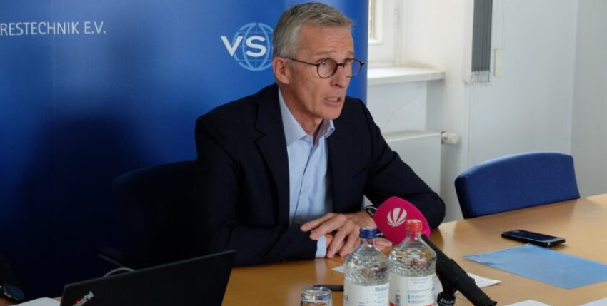 MFO header post 840x428 px - 11