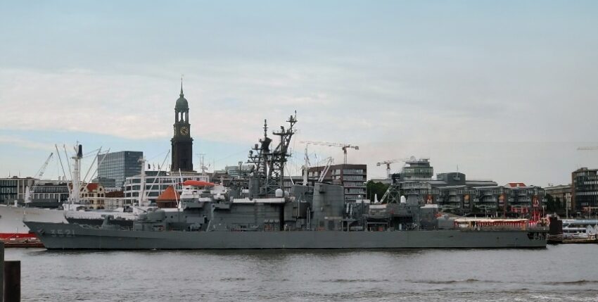 JS Shimakaze auf Besuch in Hamburg. Foto: hsc
