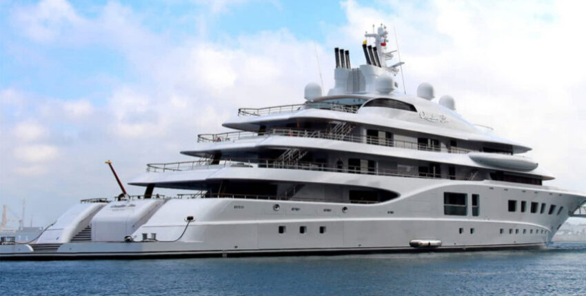 Luxury yacht Quantum Blue, Lürssen. Photo: lurssen.com