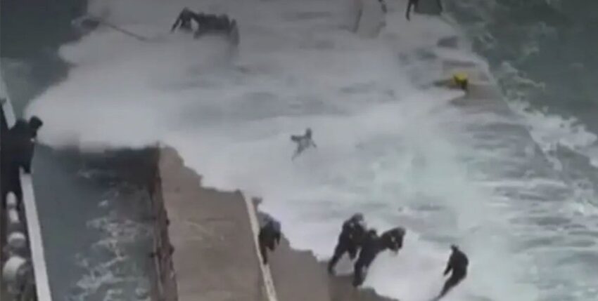 Screenshot video recording of "Aquiles" casting off in Valparaíso 16/07/2022.
