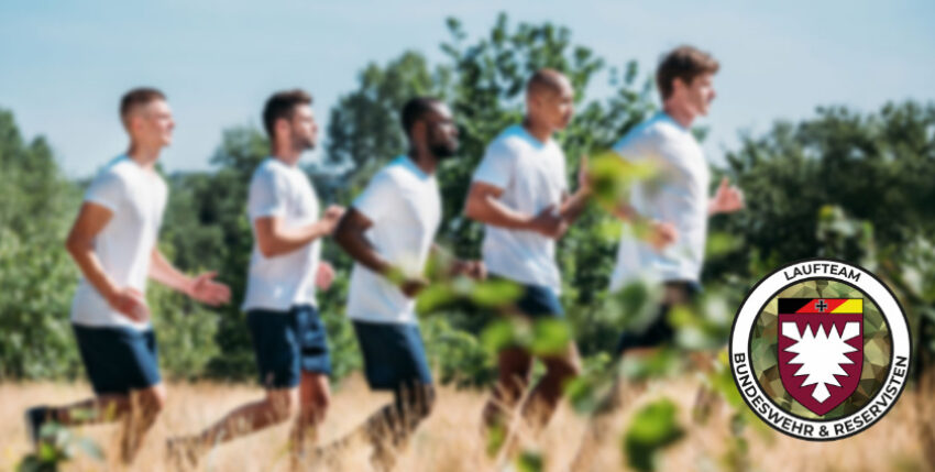 Bundeswehr and reservists running team