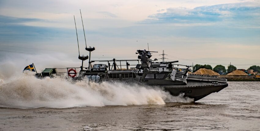 Thanks to its high speed and excellent manoeuvrability, the CB 90 is particularly suitable for use in coastal waters, photo: Saab