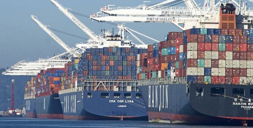 "Clean Ports Programme" worth billions: Container handling at the US port in Oakland. Photo: NOAA