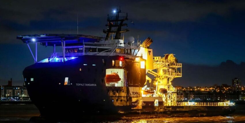 Zukünftiges Multi Role Ocean Surveillance Ship (MROS) einlaufend Birkenhead, Liverpool. Foto: Crown Copyright/MoD UK