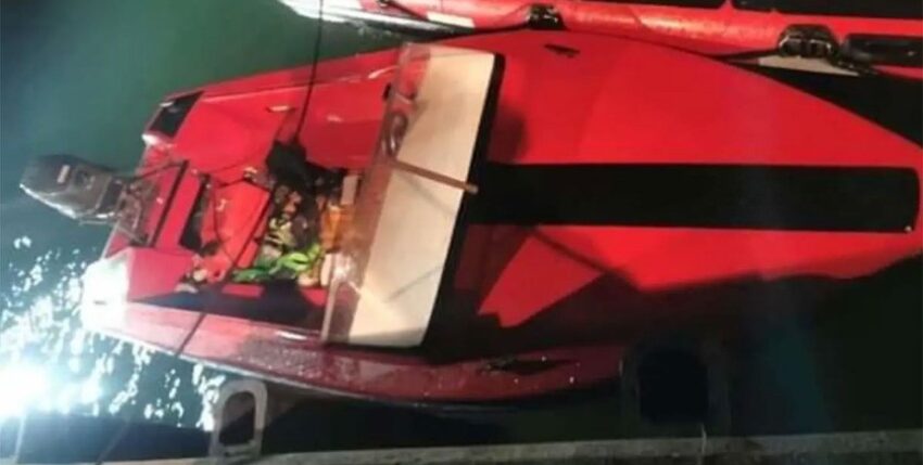 Sichergestelltes Sportboot der Taucher vor Gdansk. Foto: Pomeranian Police