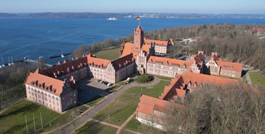 The Mürwik Naval Academy sets standards in technology-based training, Photo: Bundeswehr