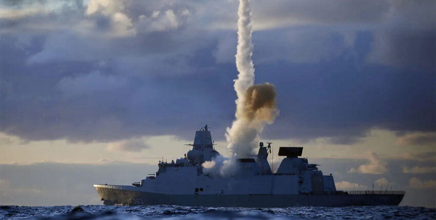 Dänische Fregatte Niels Juel, Testschuss mit SM-2 Block IIIA. Foto: Royal Danish Navy