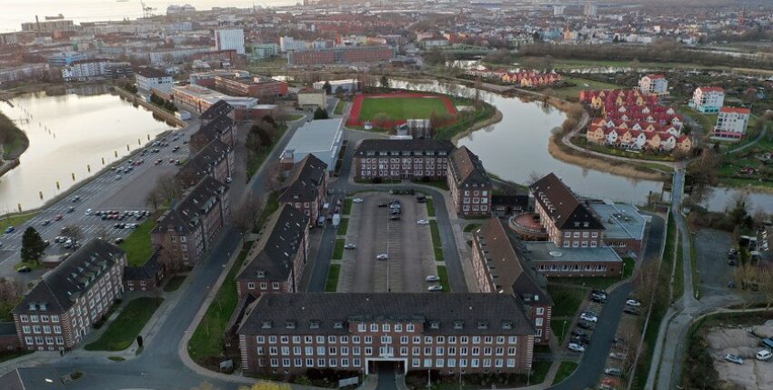 The naval operations school is located in the centre of Bremerhaven, photo: Bw