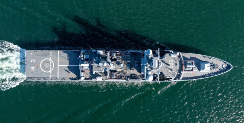 Korvette "Emden" Foto: Michael Nitz