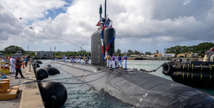 USS Minnesota docks in Guam for the first time on 26 November, Photo: US Navy
