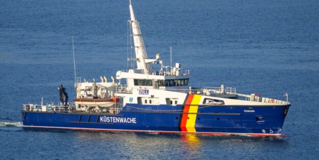 Customs boat Fehmarn Photo: Michael Nitz